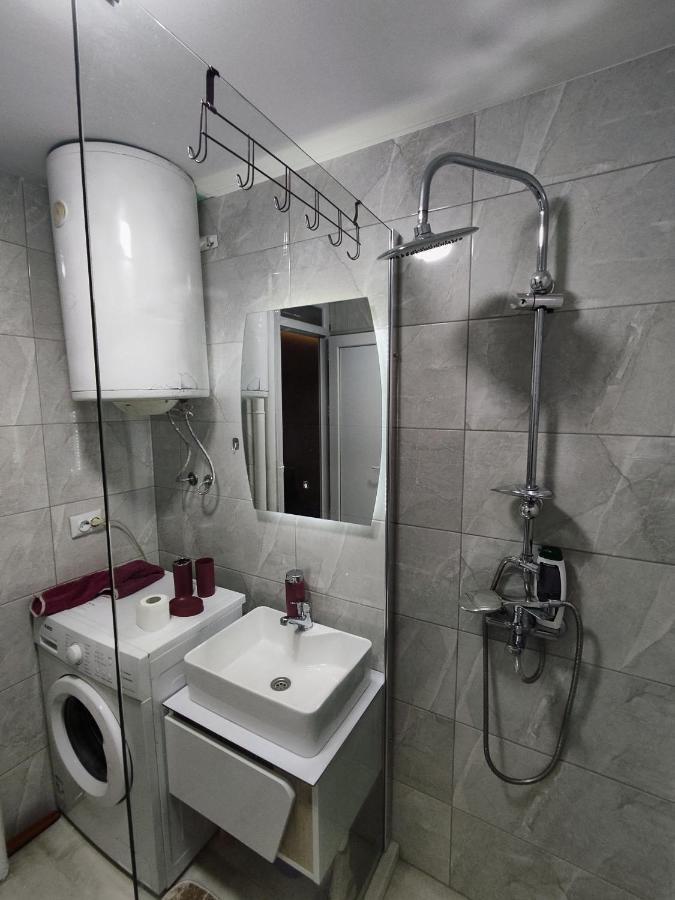 Apartamento Msm-2 Pristina Exterior foto